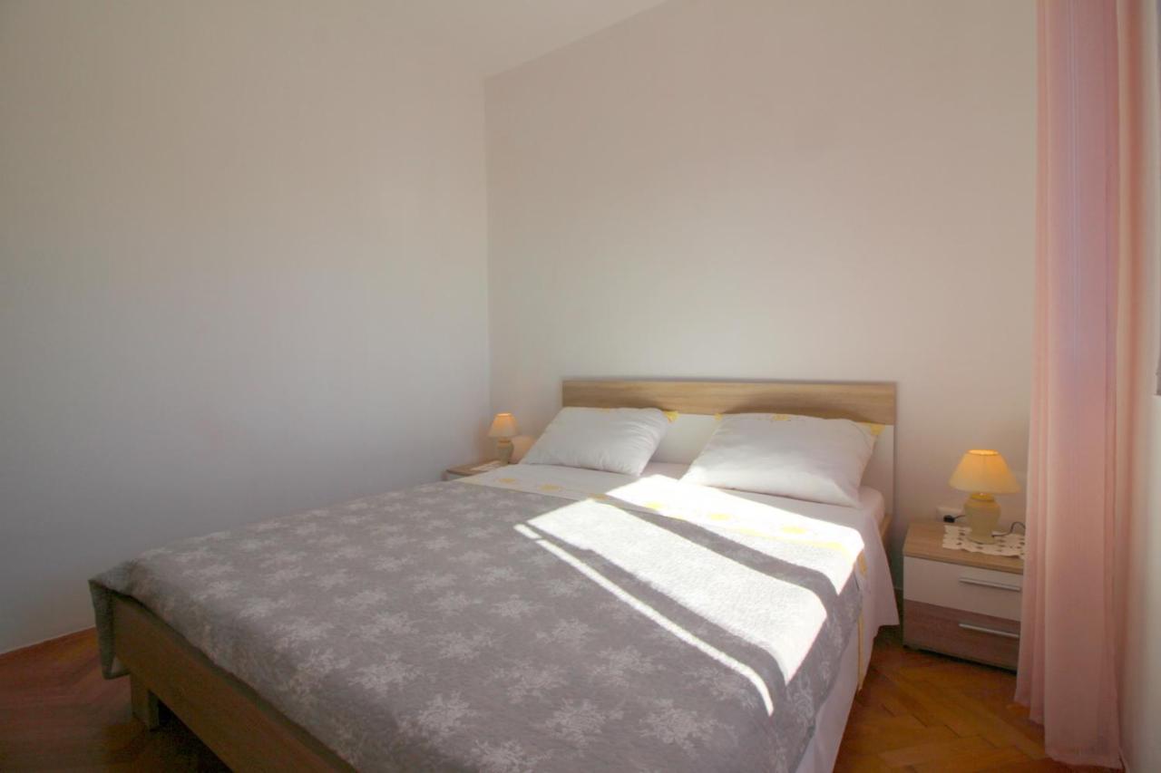 Apartment Liliana Near Beach Poreč Eksteriør bilde