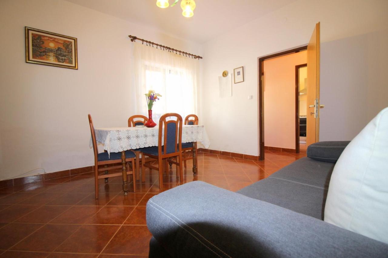 Apartment Liliana Near Beach Poreč Eksteriør bilde